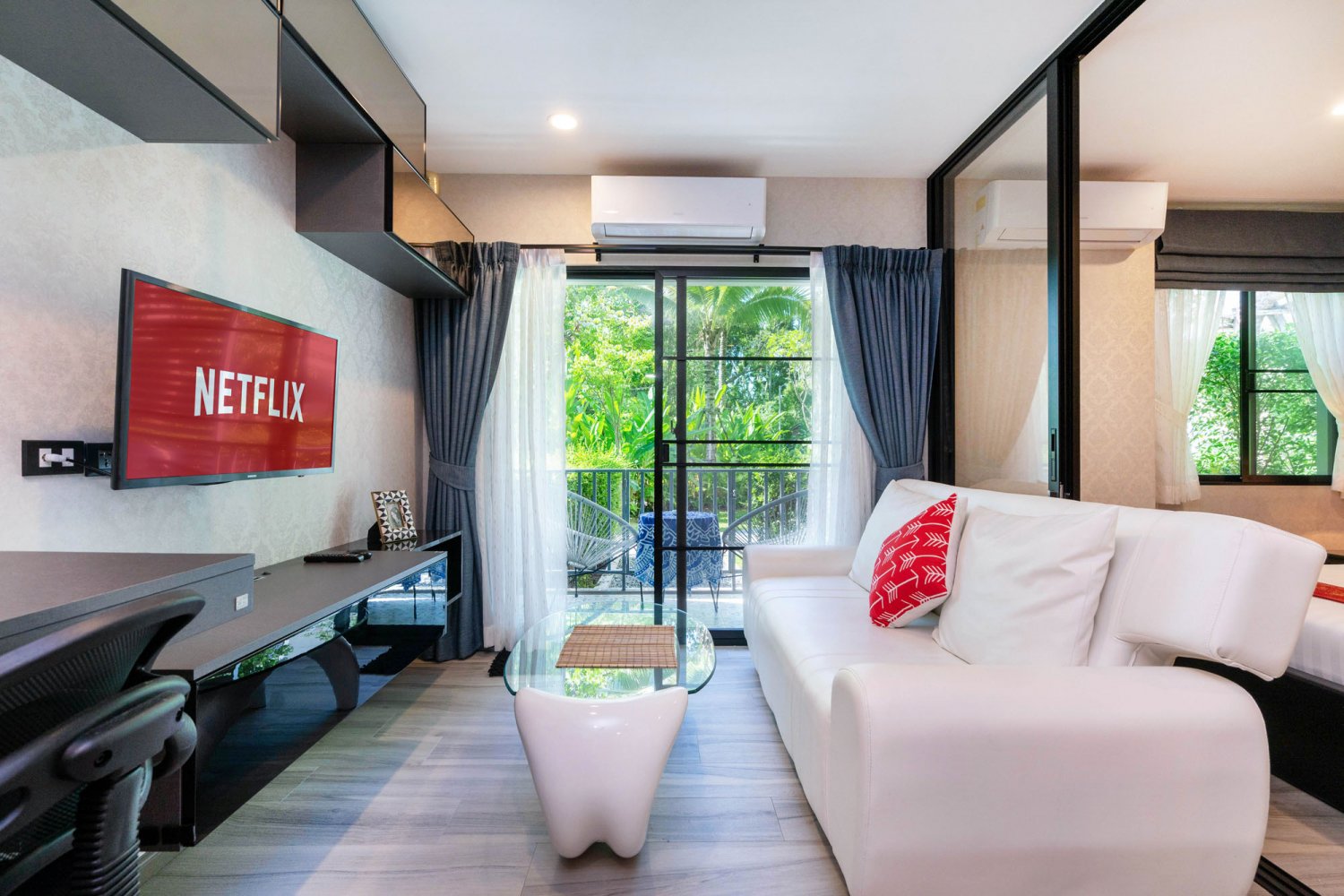 Property image - full photo 9