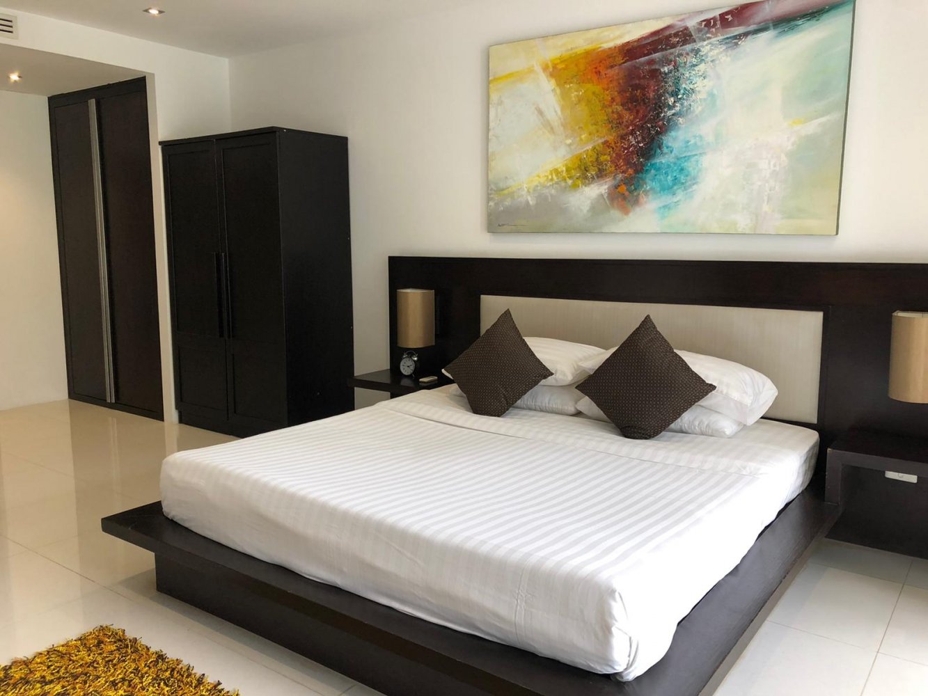 Property image - full photo 11