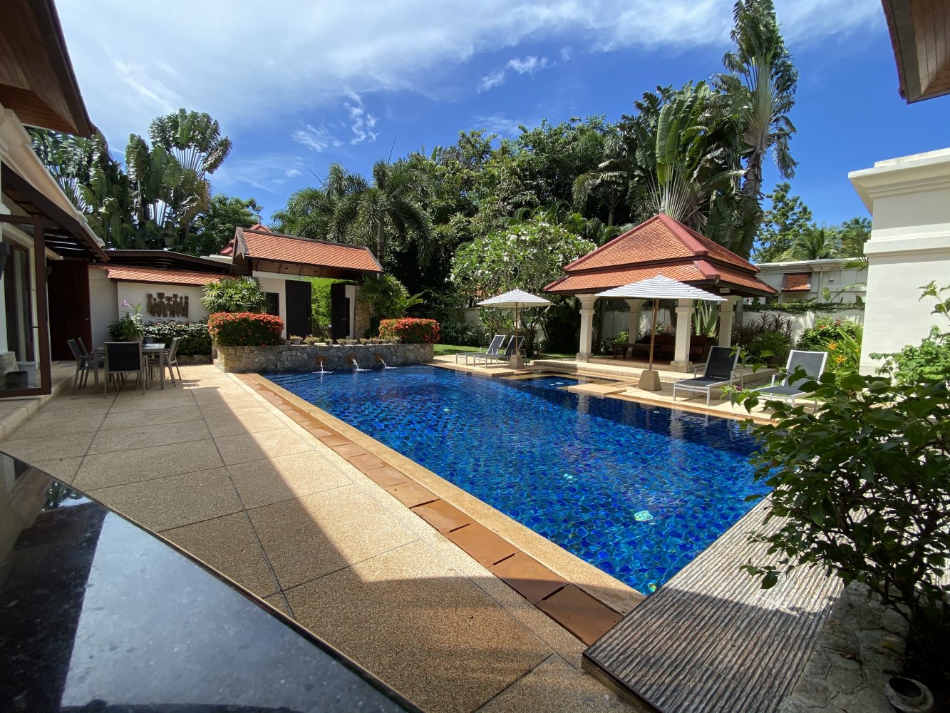 Property image - full photo 36