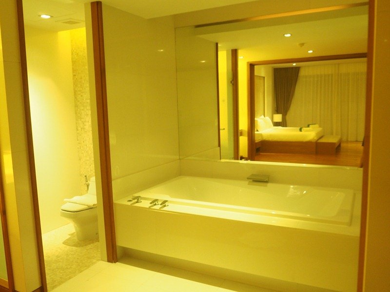 Property image - full photo 11