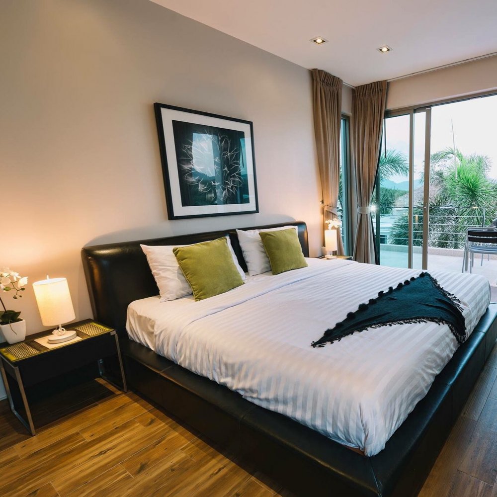 Property image - full photo 14