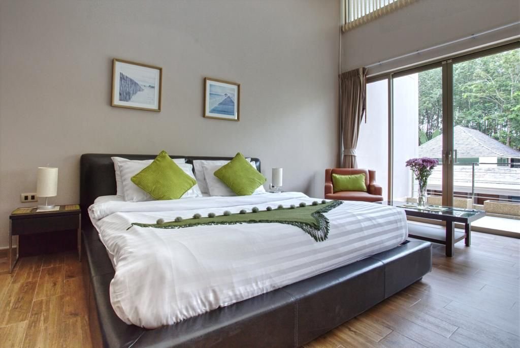 Property image - full photo 11