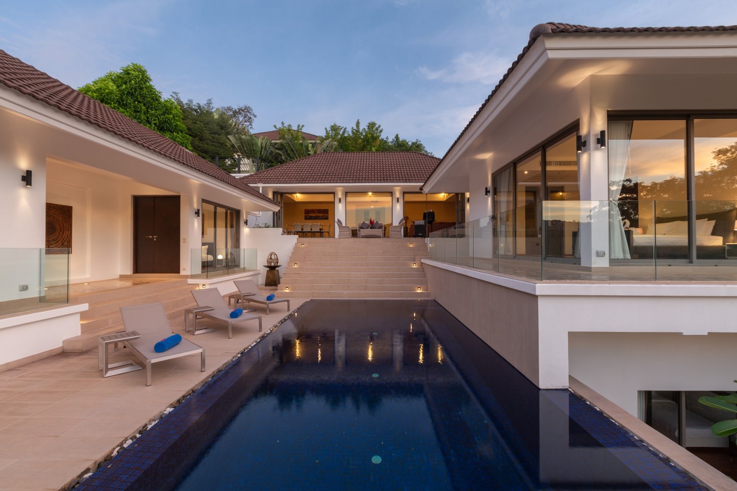 Property image - full photo 7