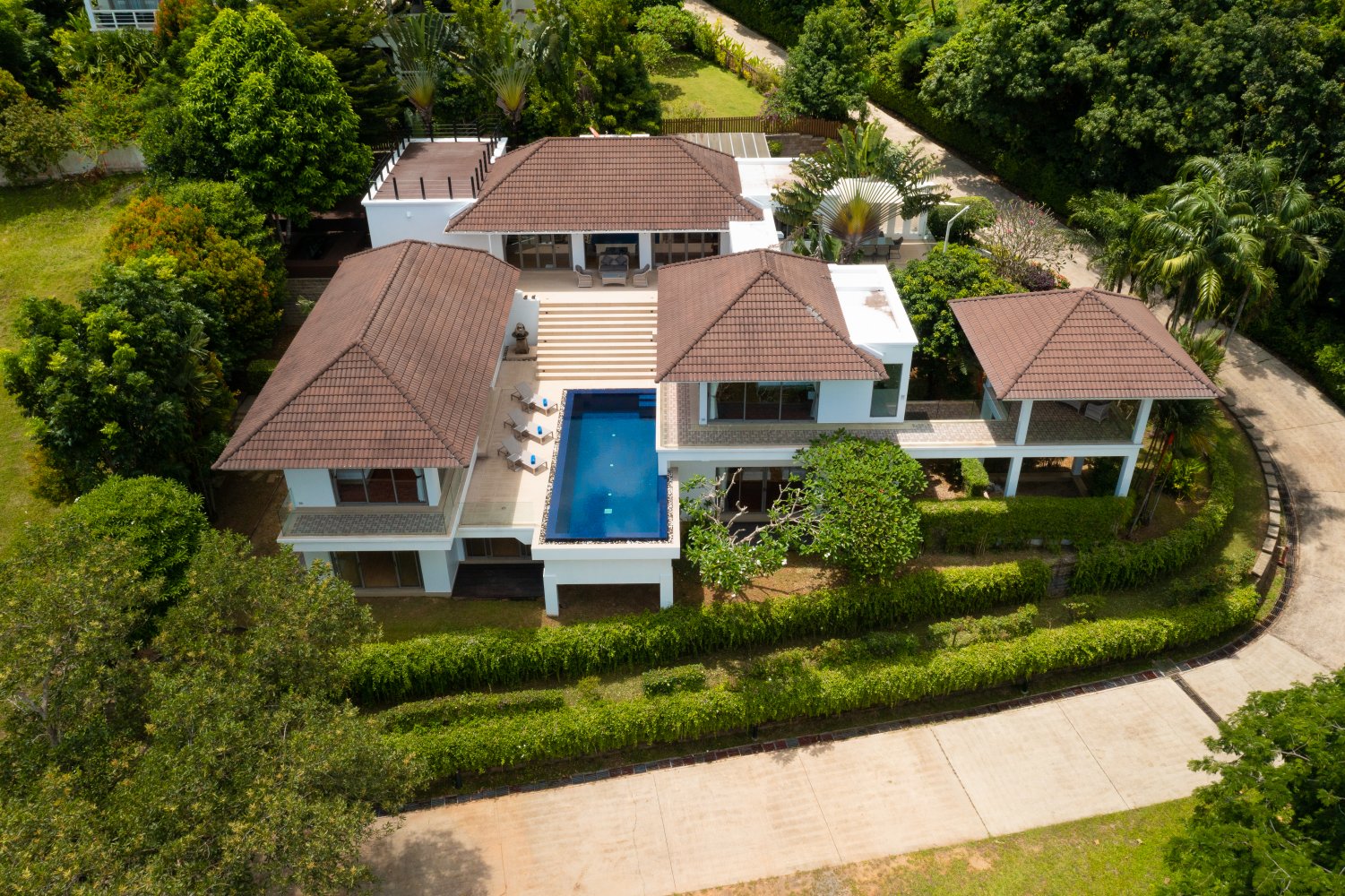 Property image - full photo 39