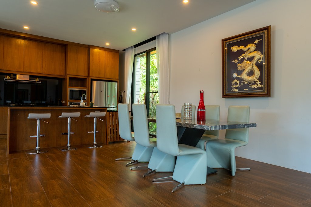 Property image - full photo 18