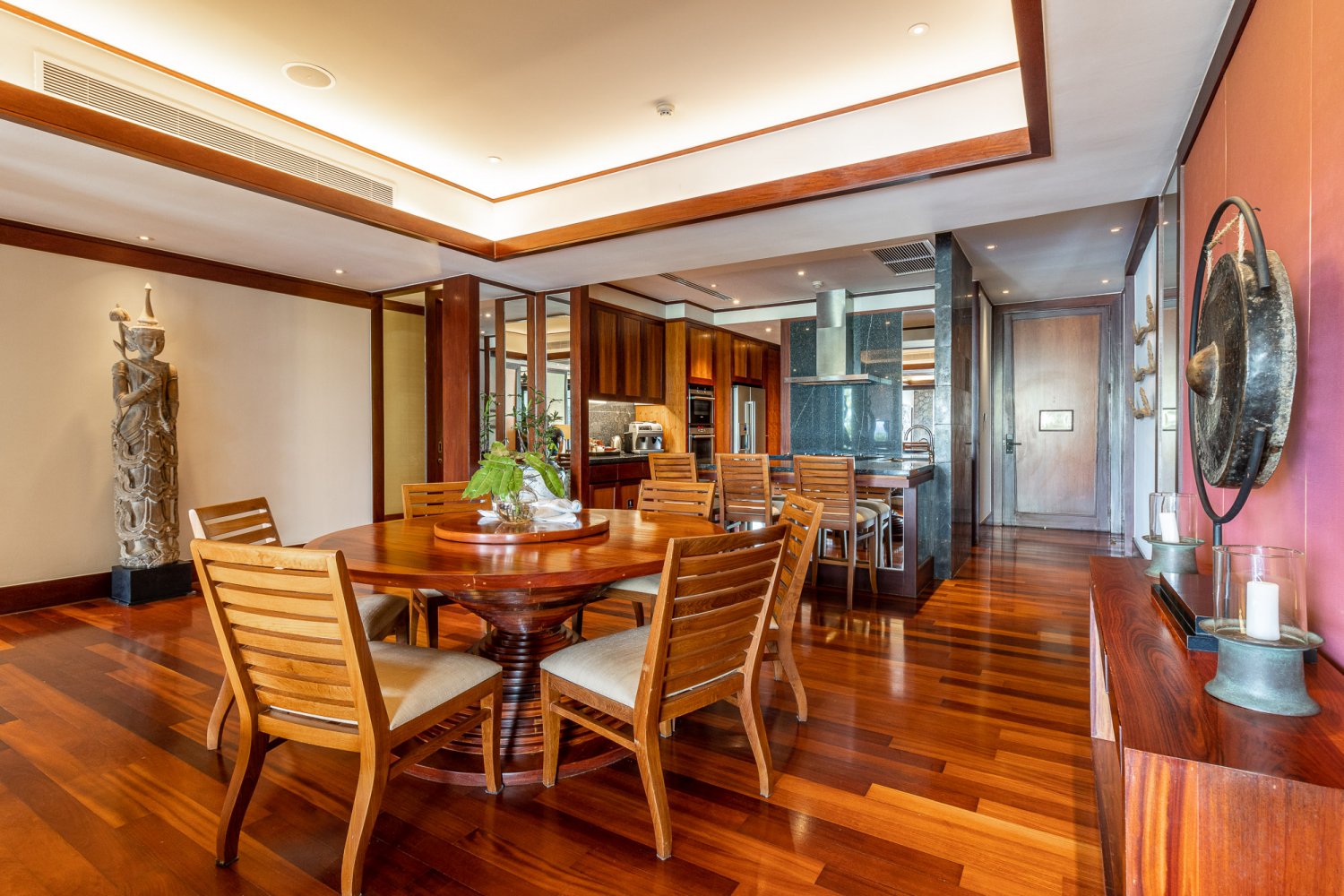 Property image - full photo 14