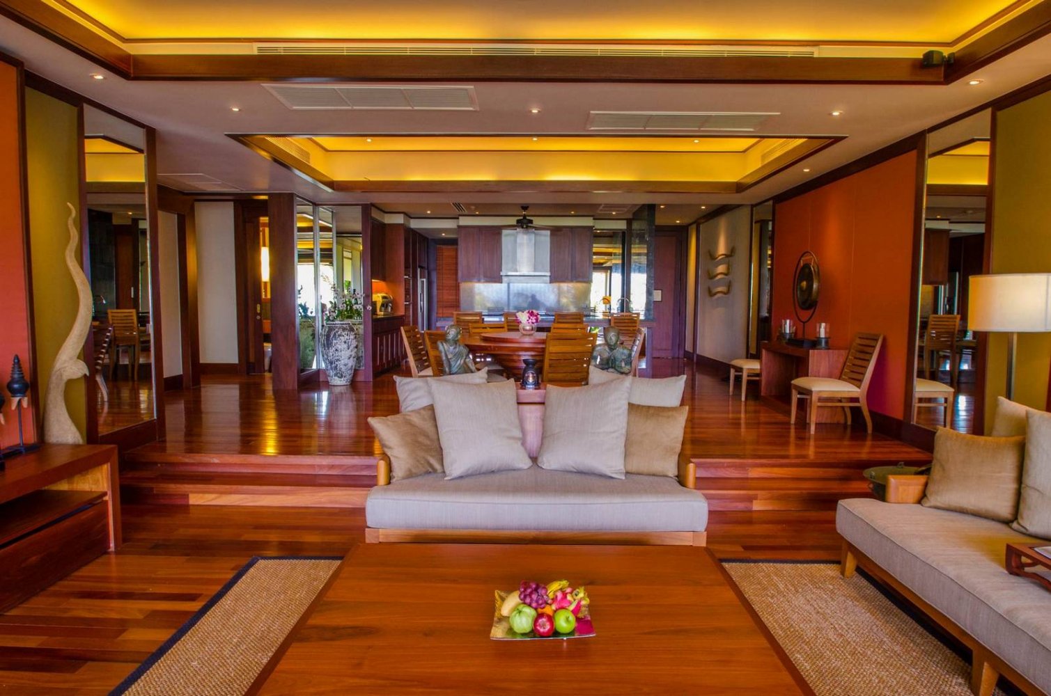 Property image - full photo 11