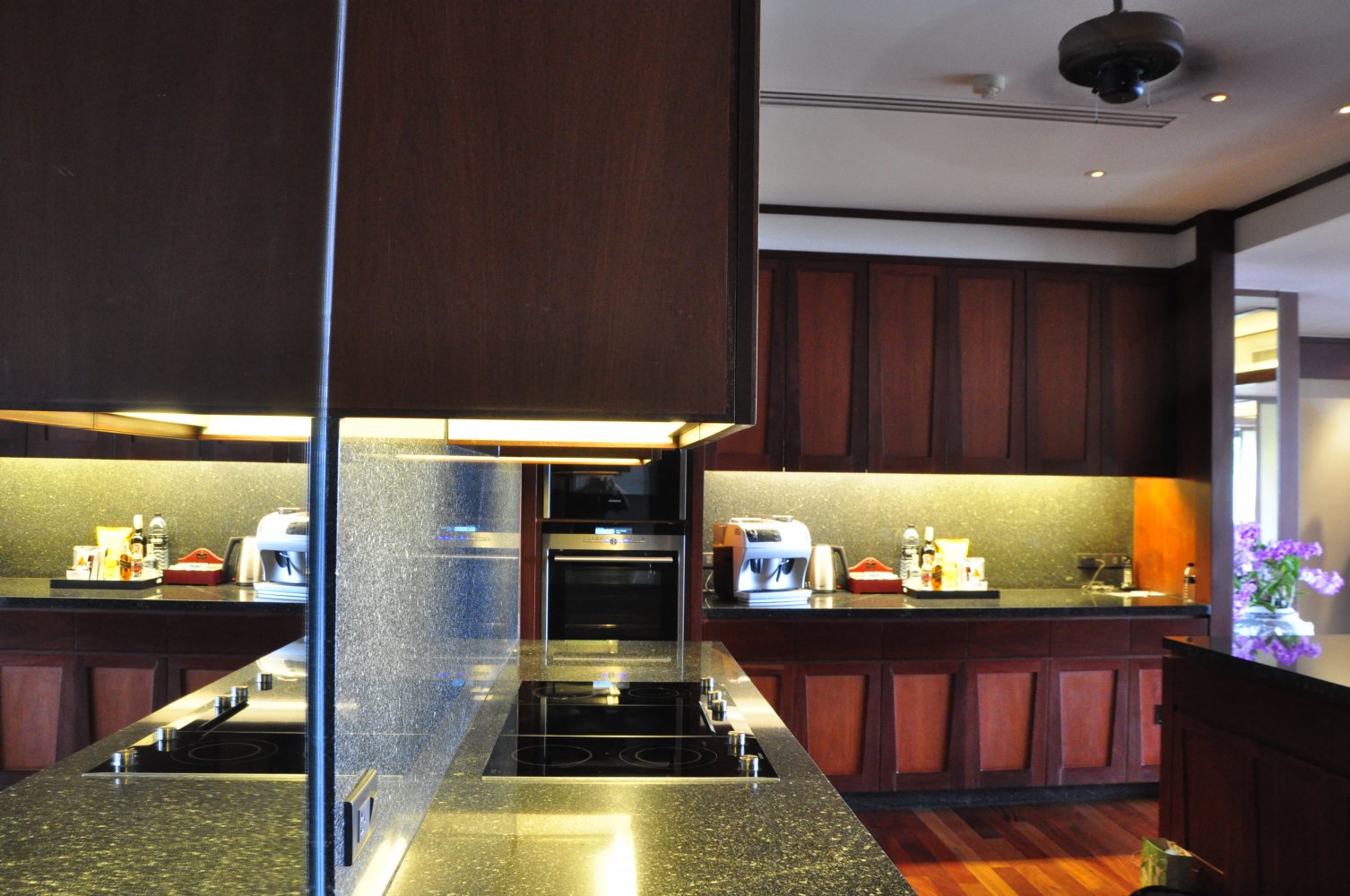 Property image - full photo 5