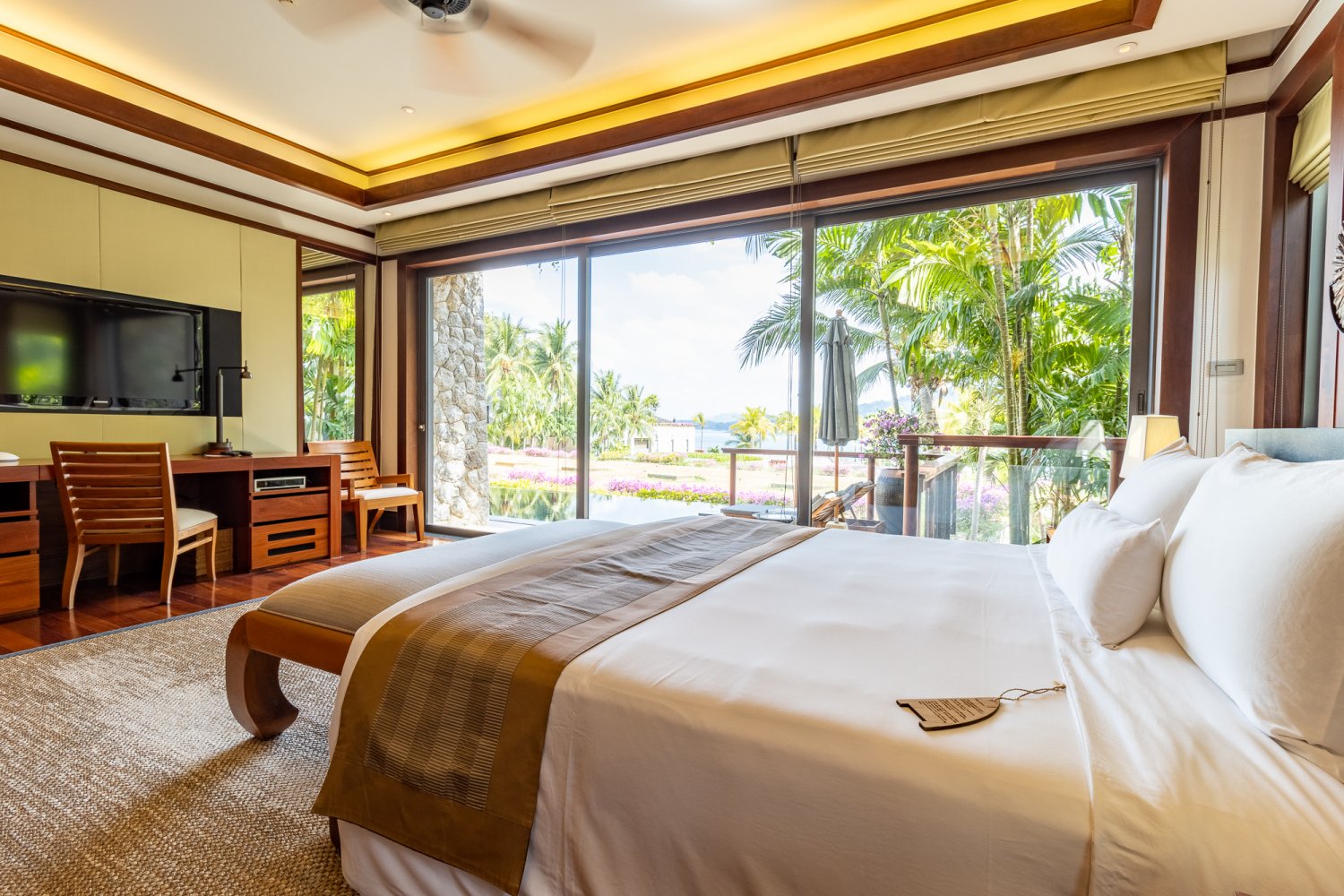 Property image - full photo 3