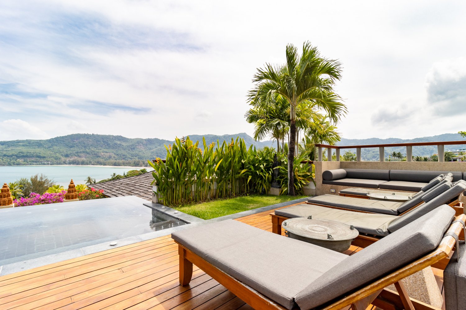 Property image - full photo 11