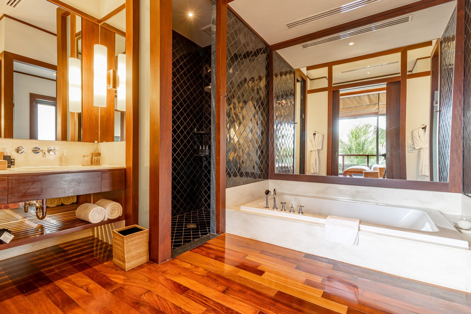 Property image - full photo 21