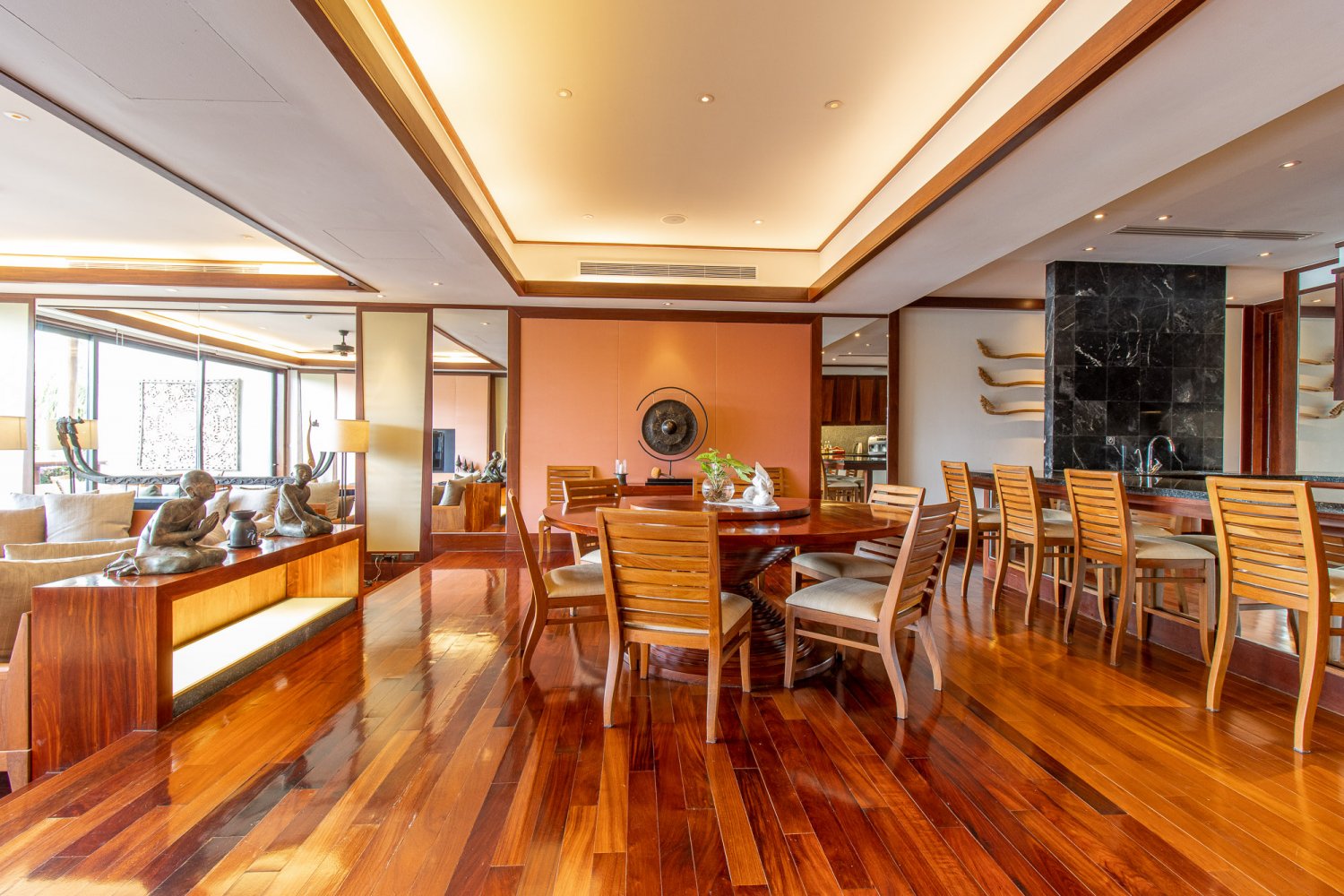 Property image - full photo 17
