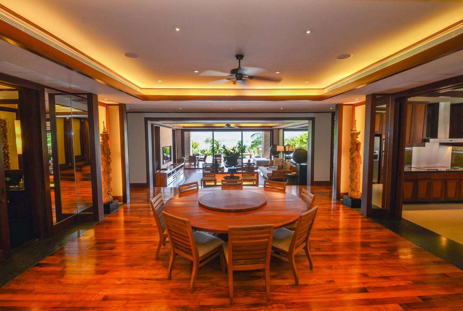 Property image - full photo 6