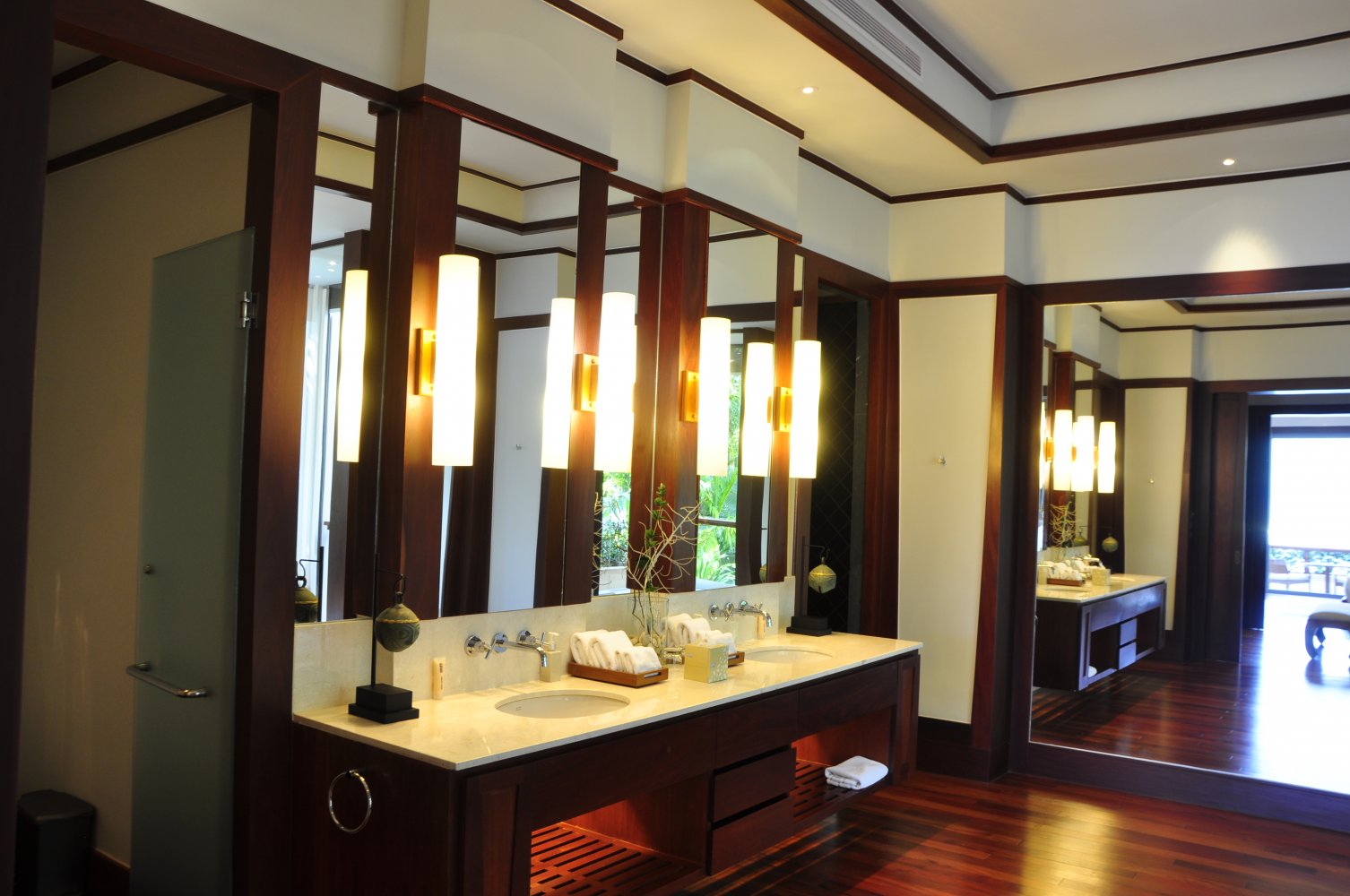 Property image - full photo 18