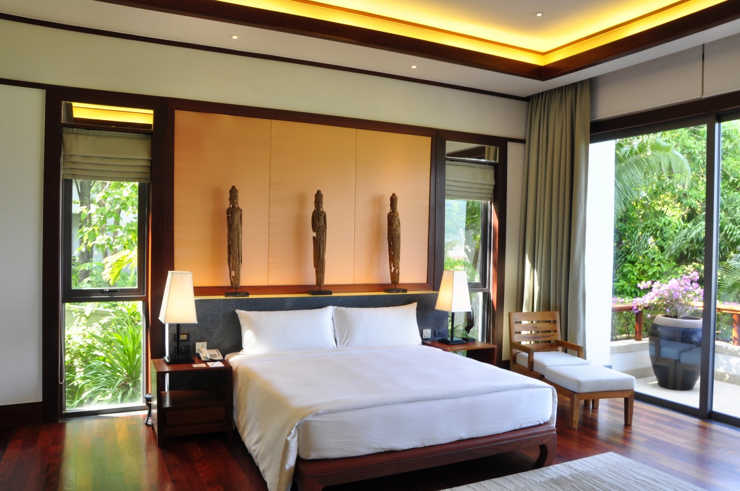 Property image - full photo 6