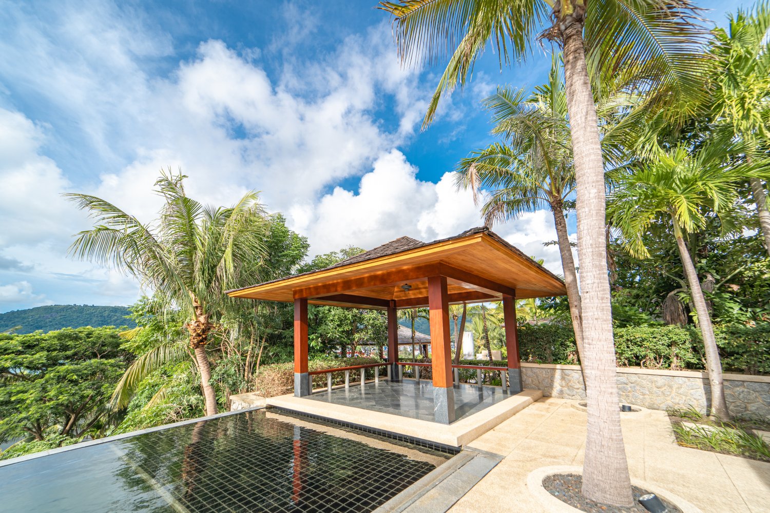 Property image - full photo 10