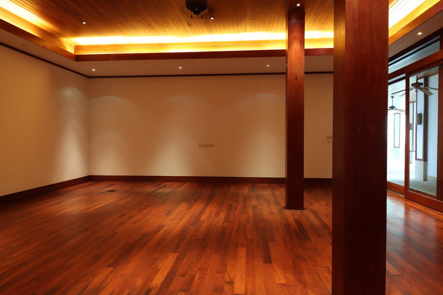 Property image - full photo 22