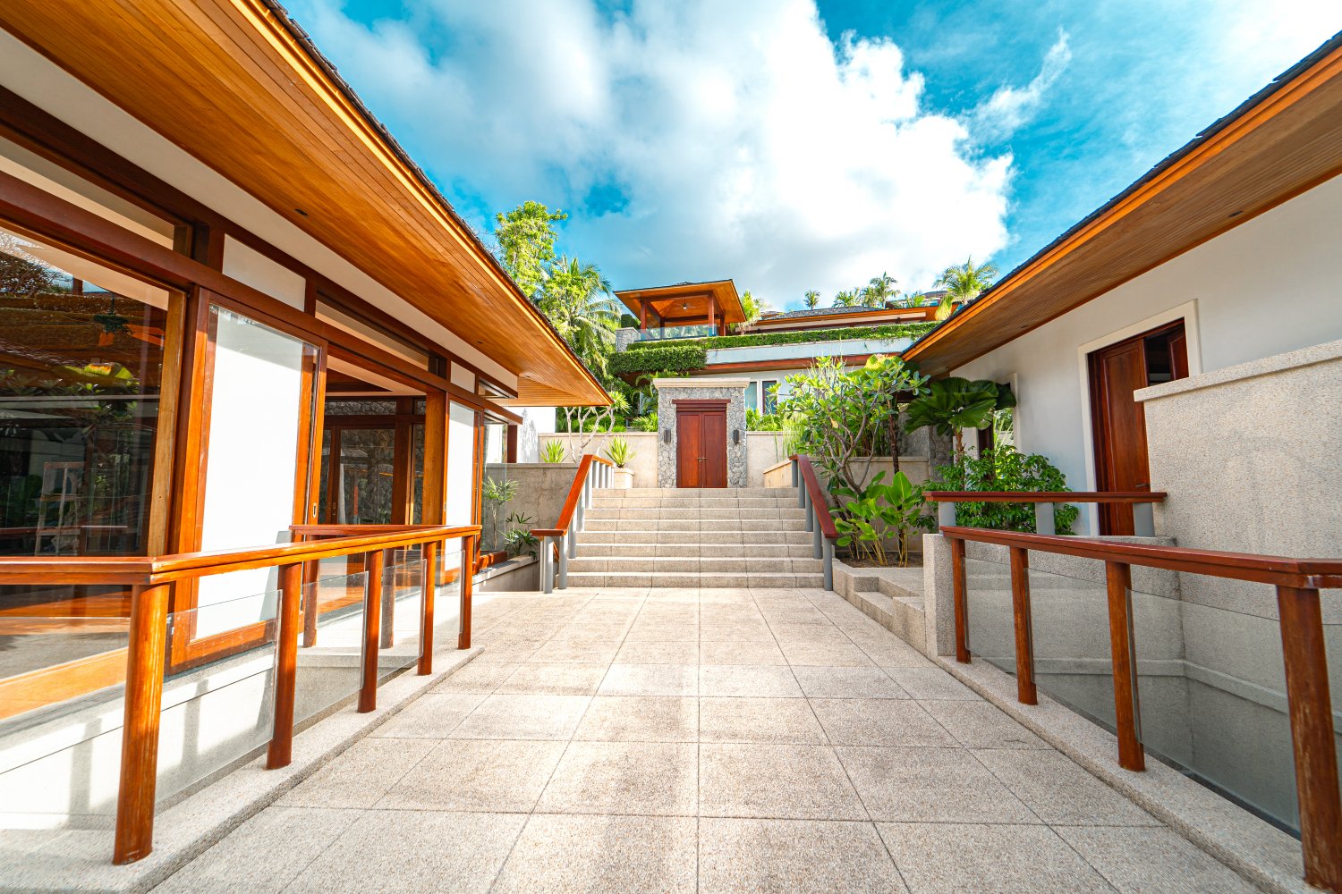 Property image - full photo 5