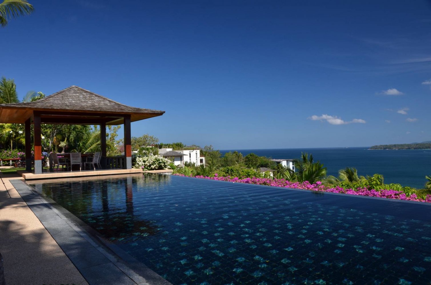 Property image - full photo 8