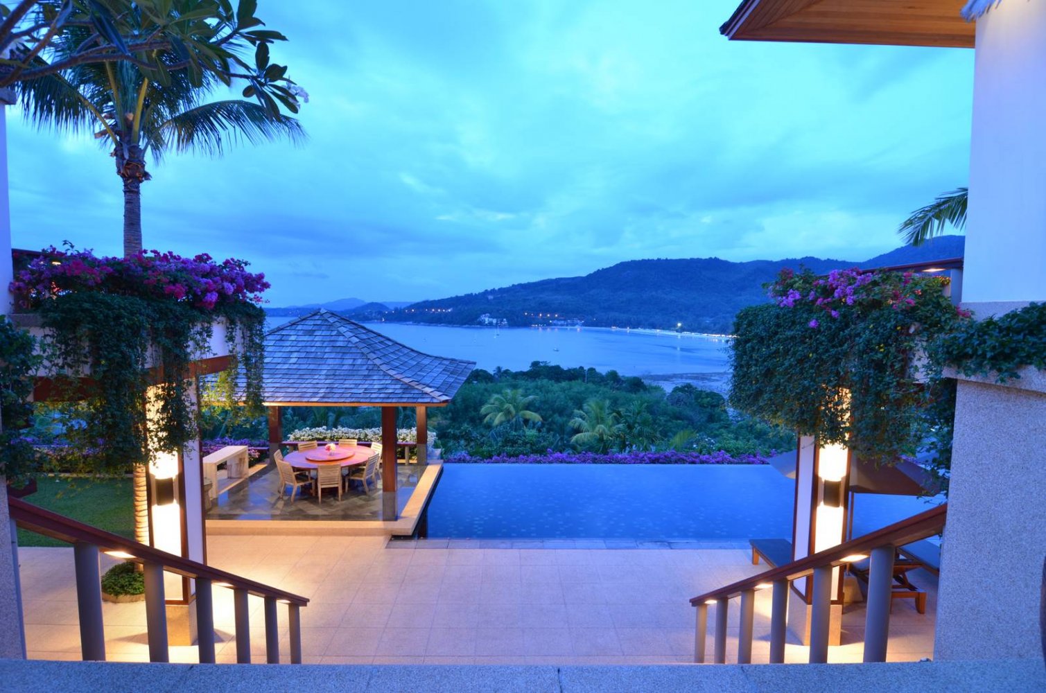 Property image - full photo 1