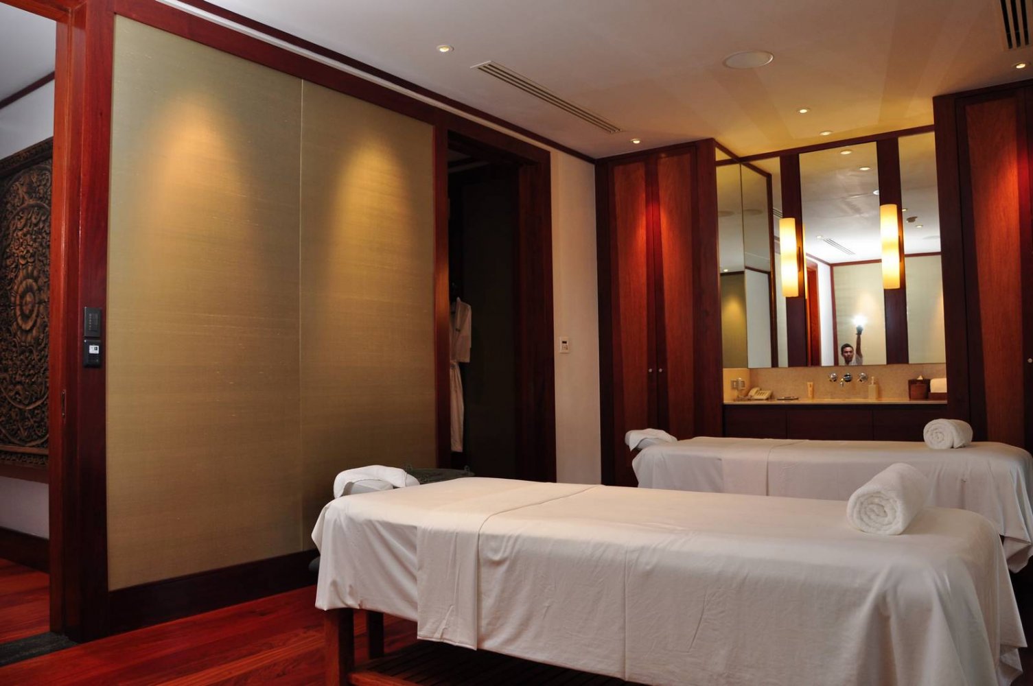 Property image - full photo 6