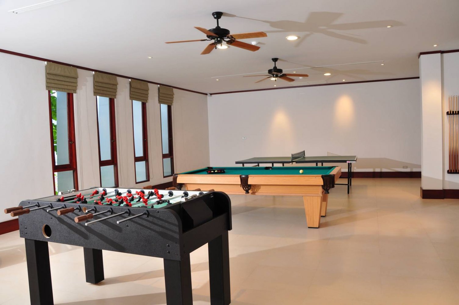 Property image - full photo 5
