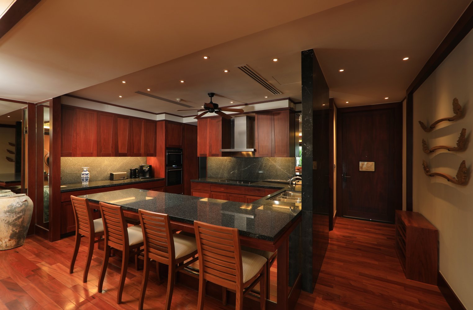 Property image - full photo 28
