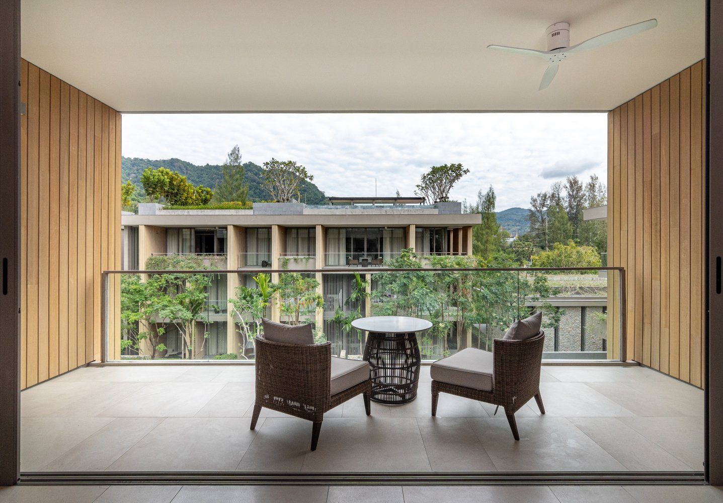 Property image - full photo 9