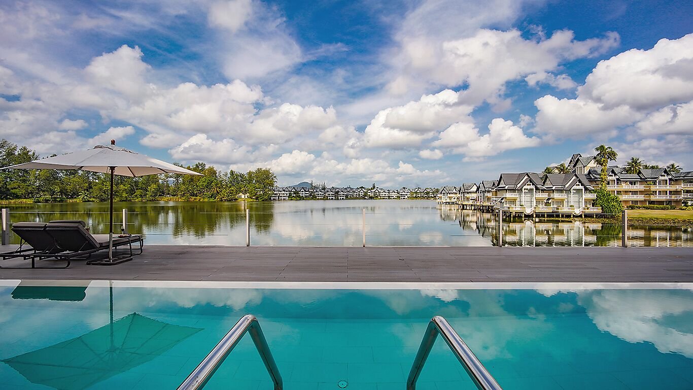 Property image - full photo 3