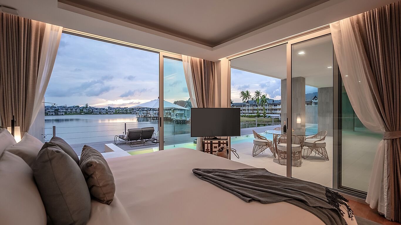 Property image - full photo 4