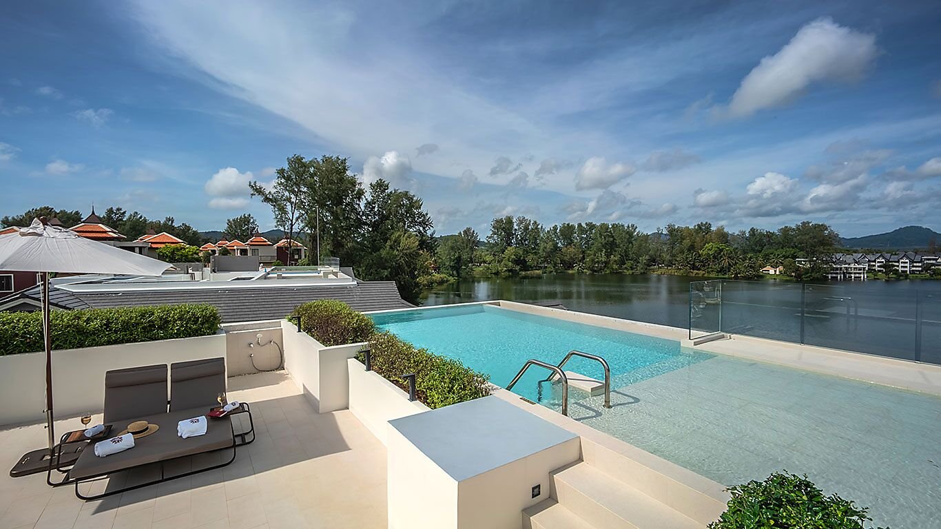 Property image - full photo 11