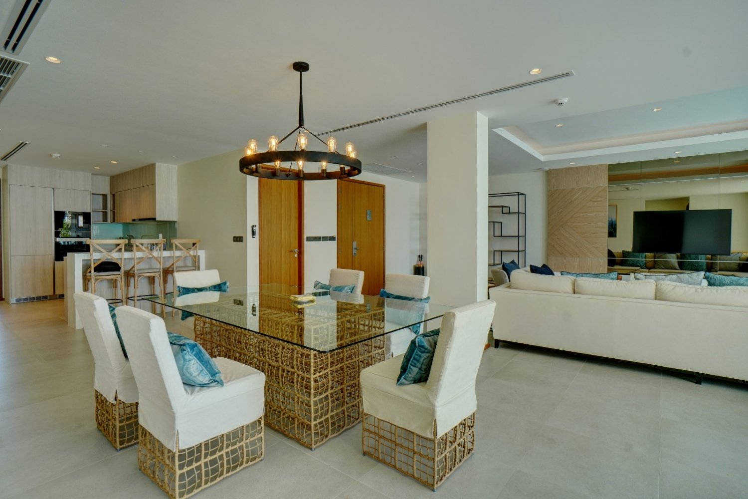 Property image - full photo 13