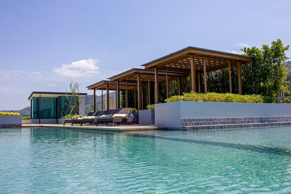 Property image - full photo 2