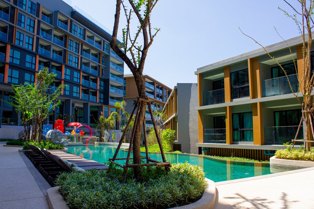Property image - full photo 2