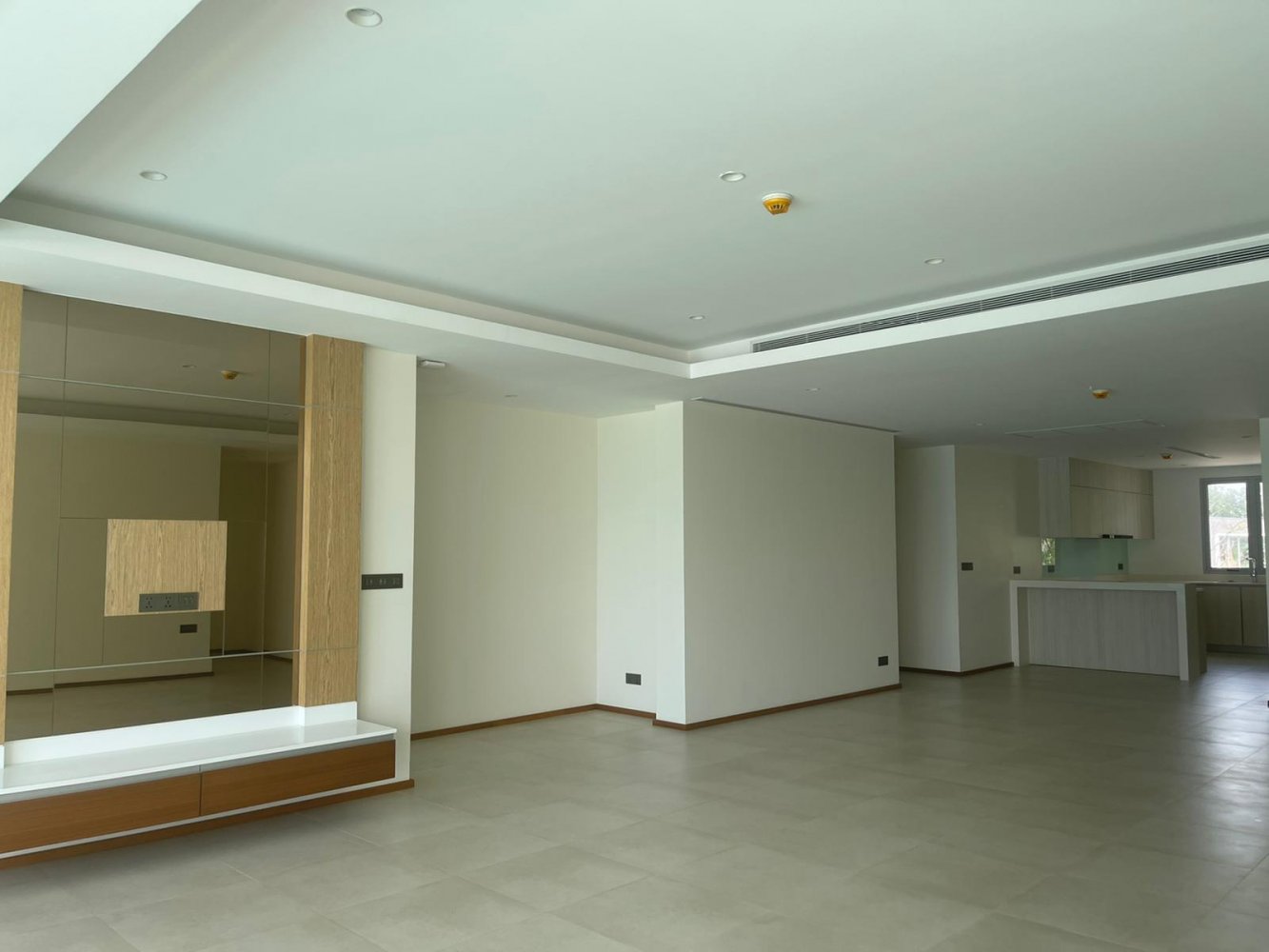 Property image - full photo 7