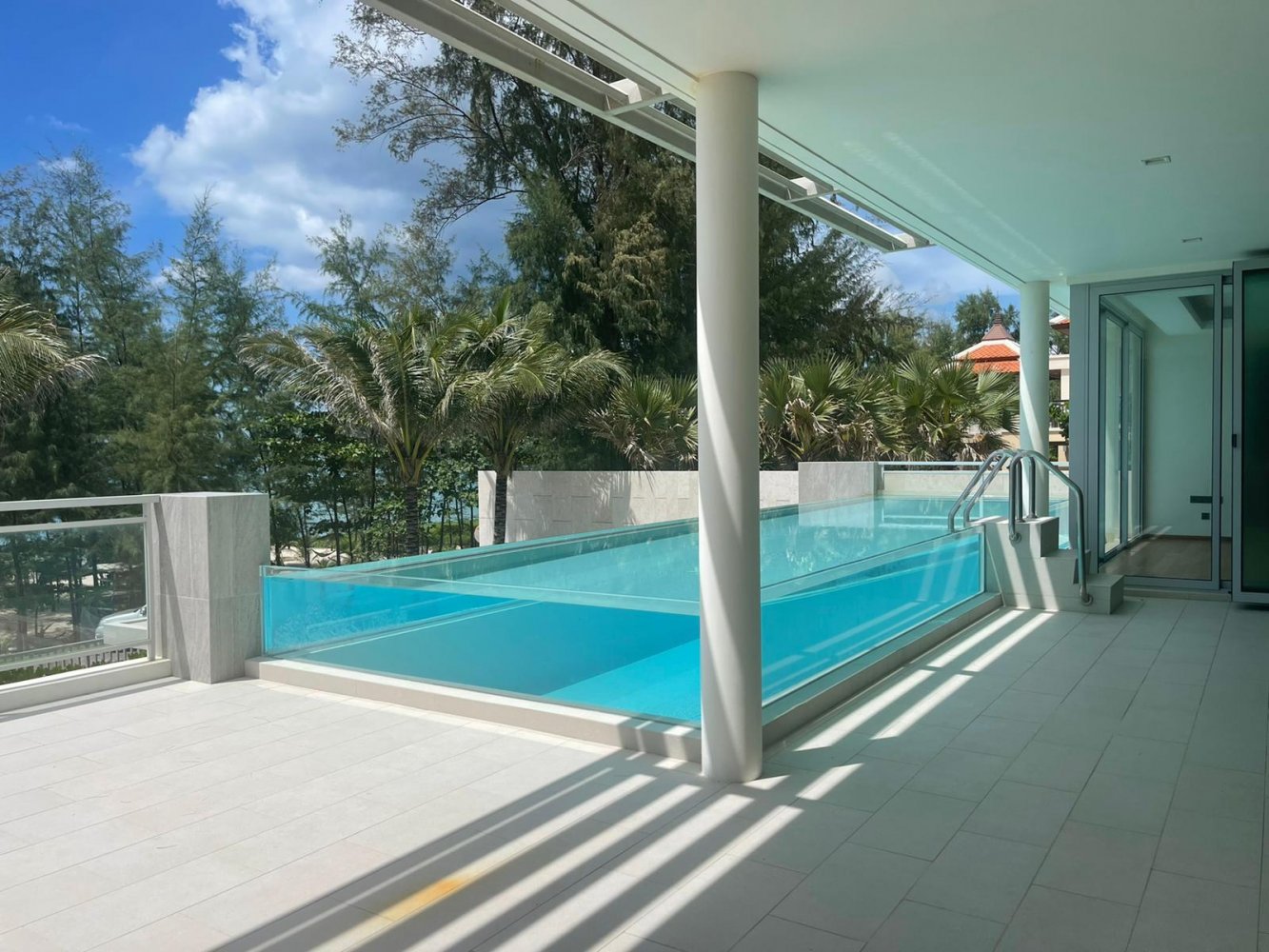Property image - full photo 5