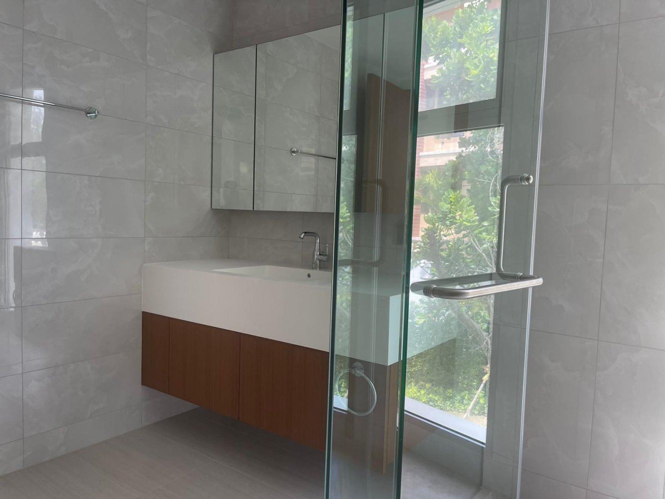Property image - full photo 23