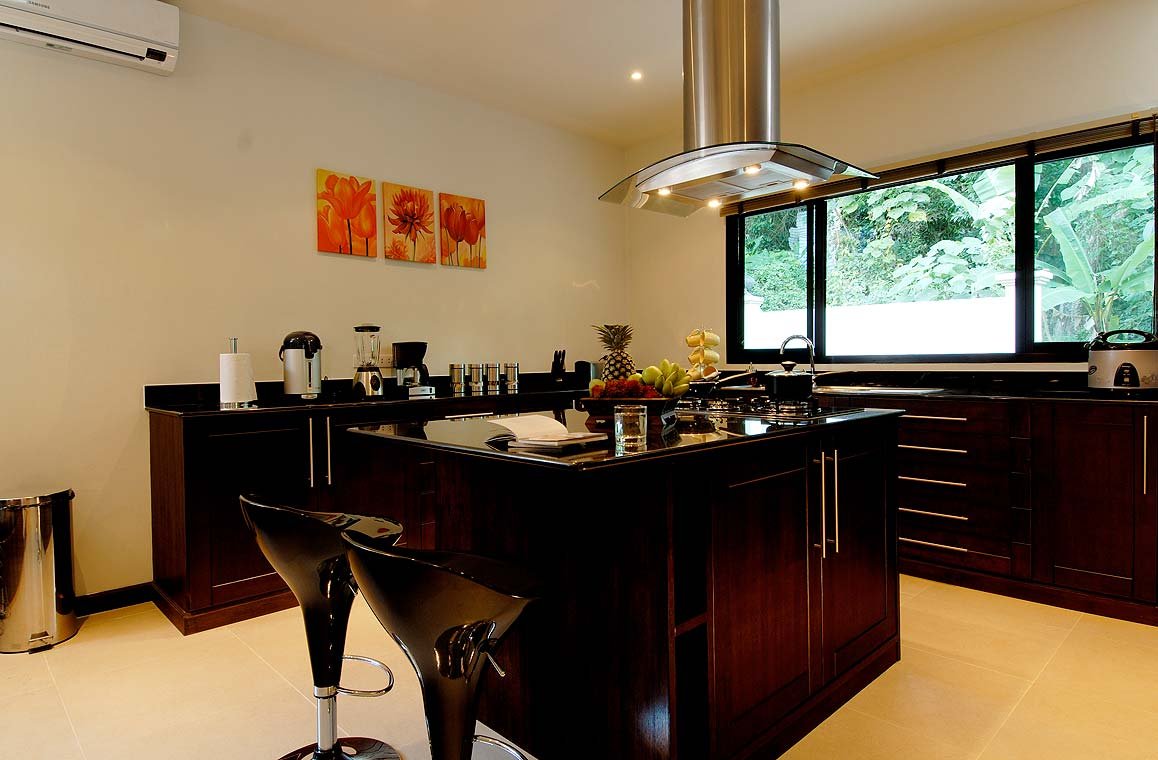 Property image - full photo 17