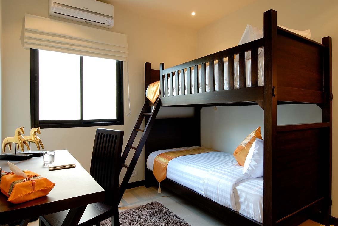 Property image - full photo 15