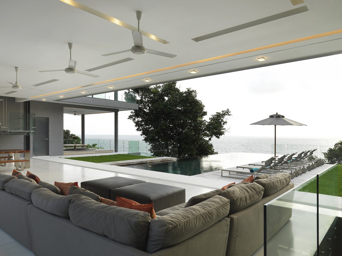 Property image - full photo 25
