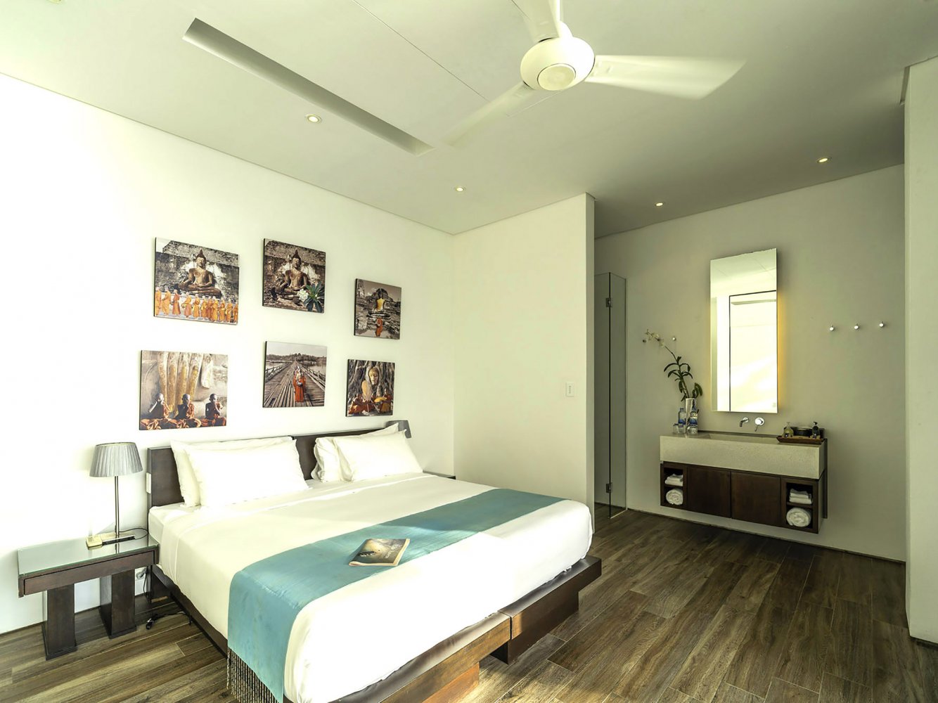Property image - full photo 33