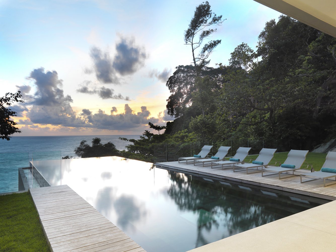 Property image - full photo 65