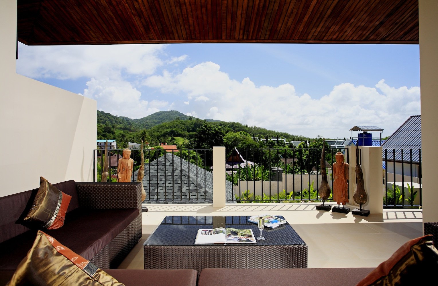 Property image - full photo 14