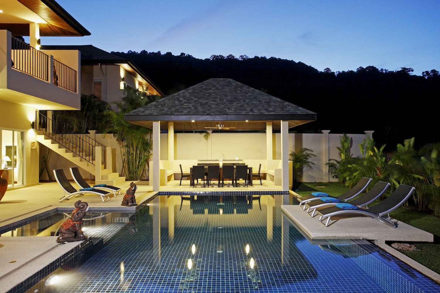 Property image - full photo 42