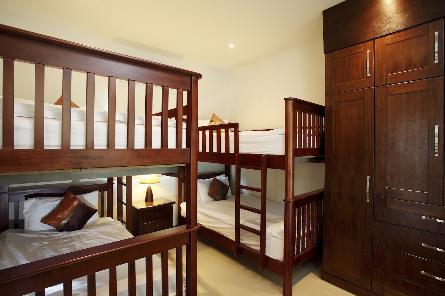 Property image - full photo 29