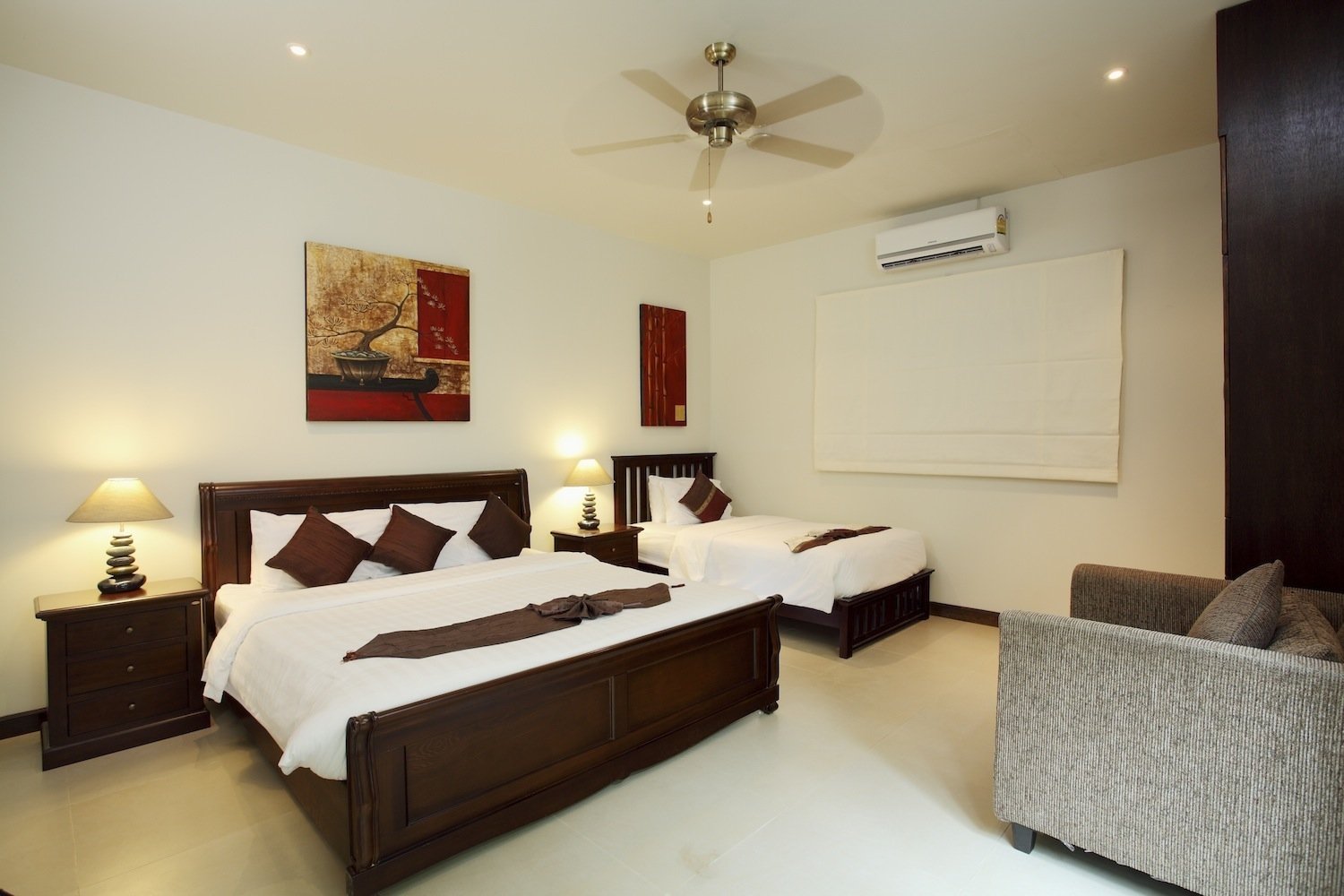 Property image - full photo 24