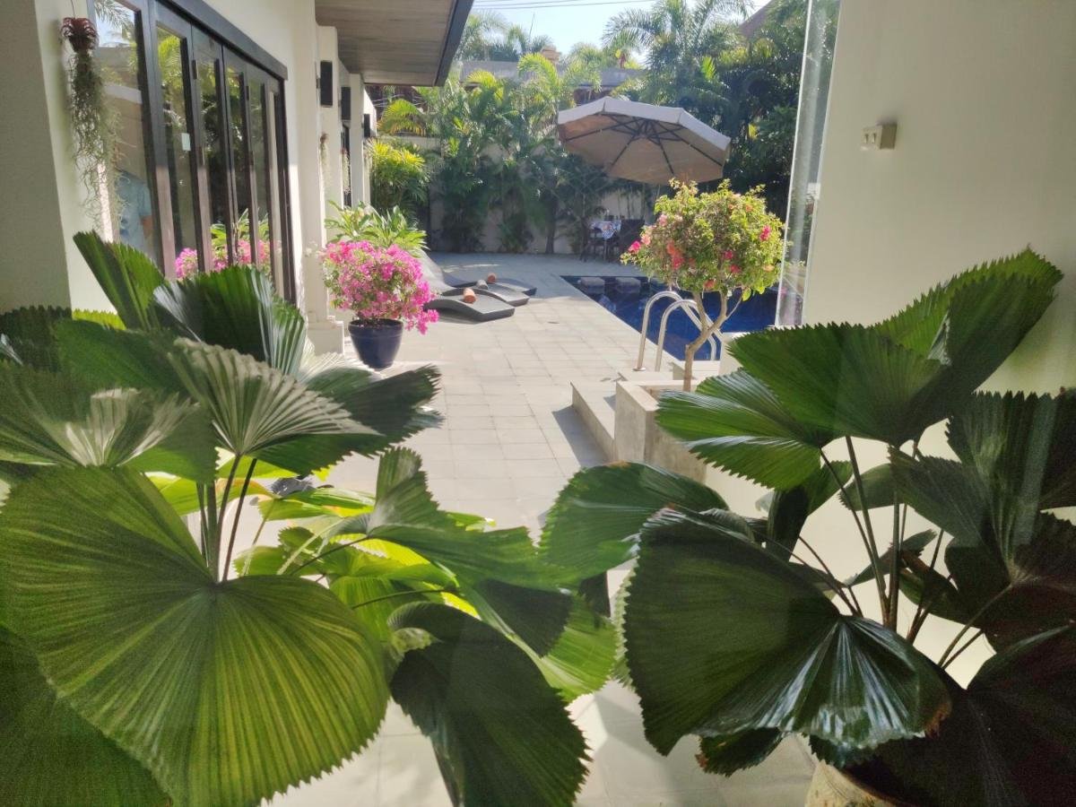 Property image - full photo 17