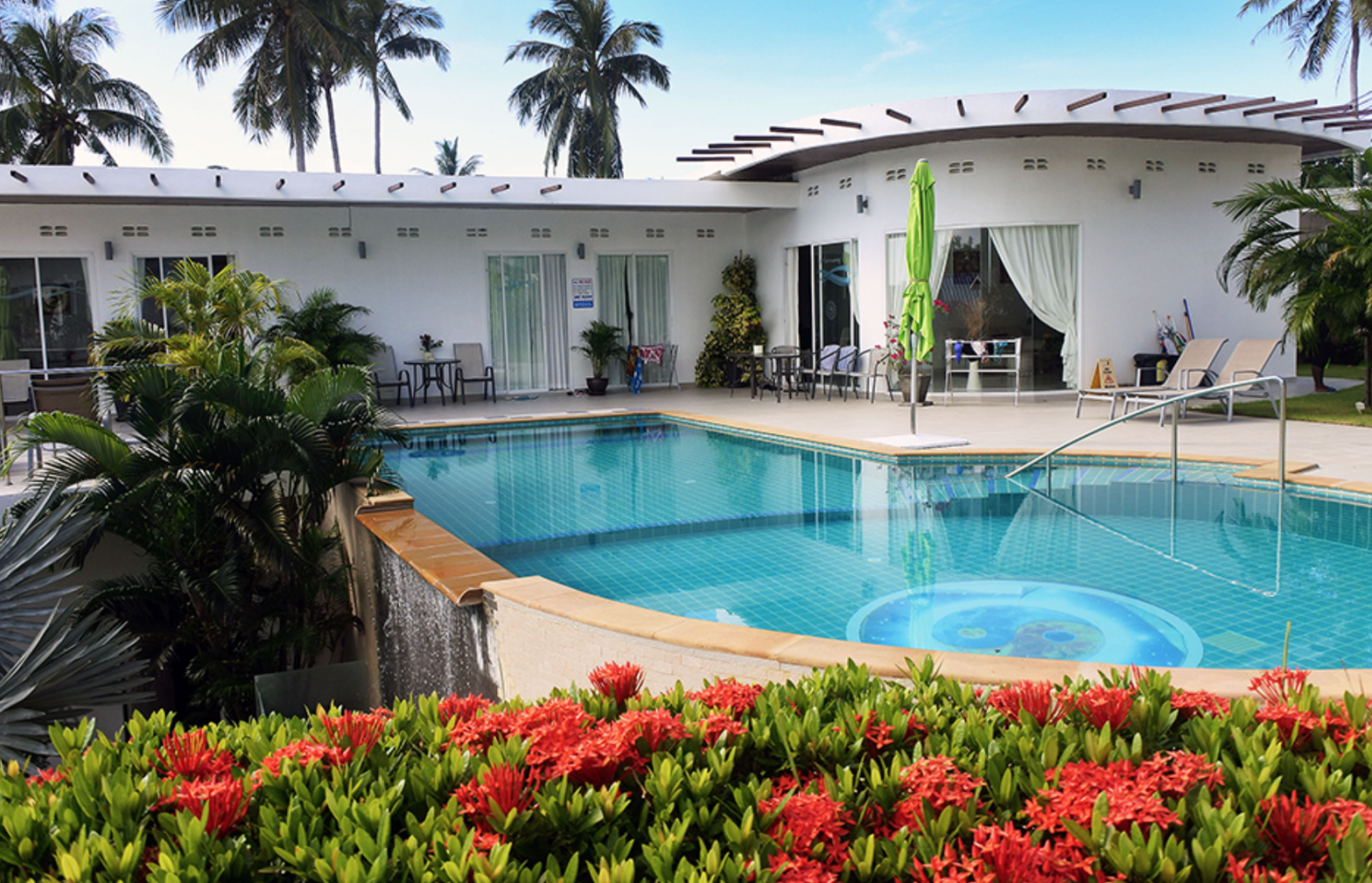 Property image - full photo 17