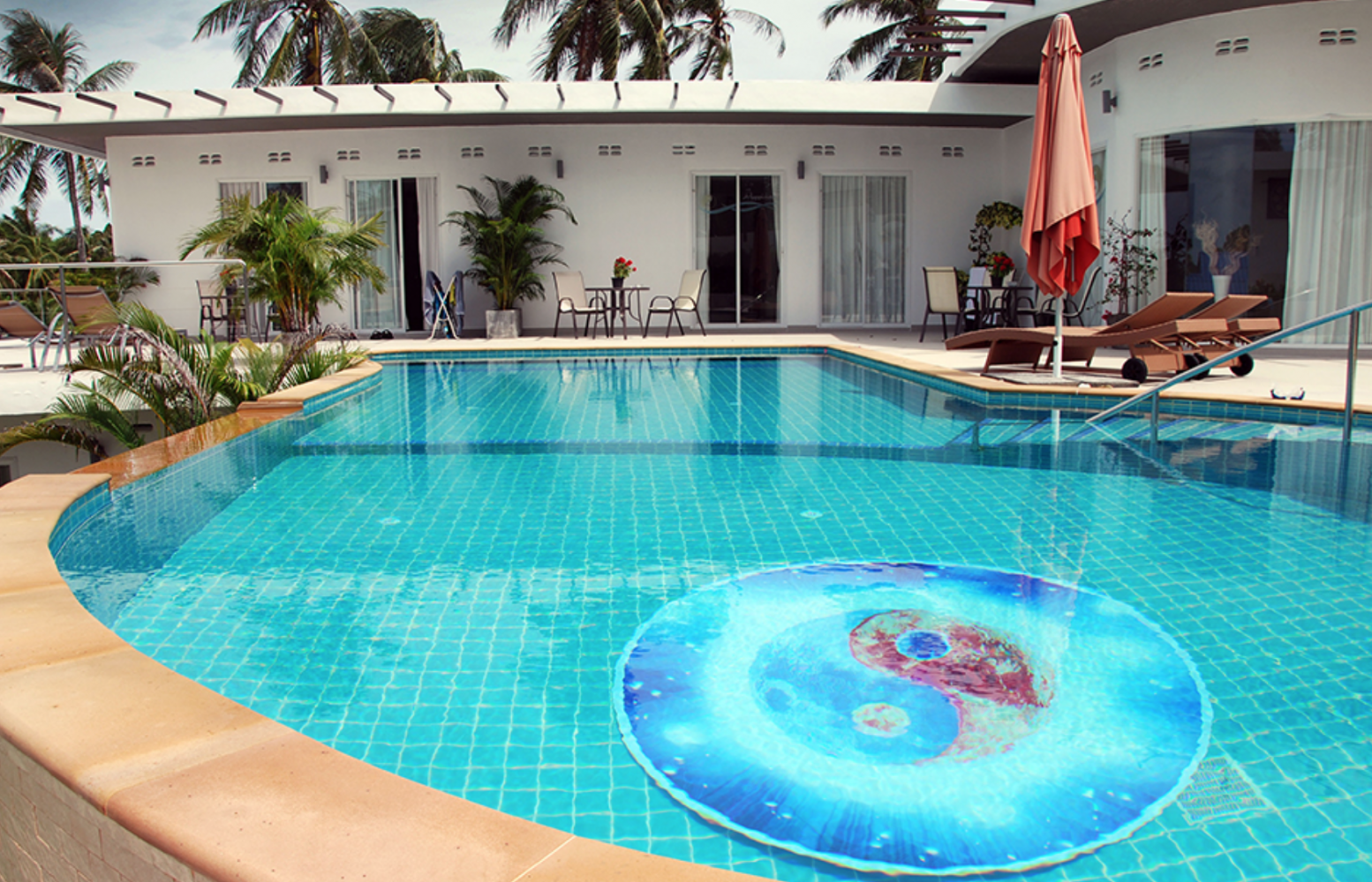 Property image - full photo 12
