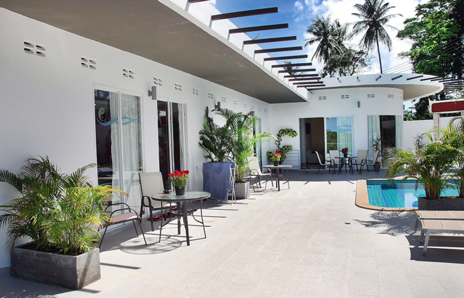 Property image - full photo 11